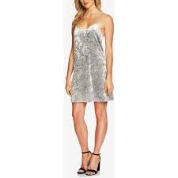 Ce Ce Silver Shine Crushed Velvet Dress Size 6 - Picture 1 of 8